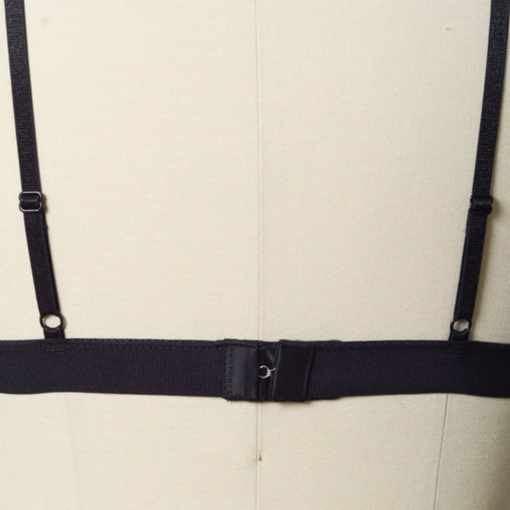 ❗️one left ❗️NWOT Black Bralette - Picture 4 of 5